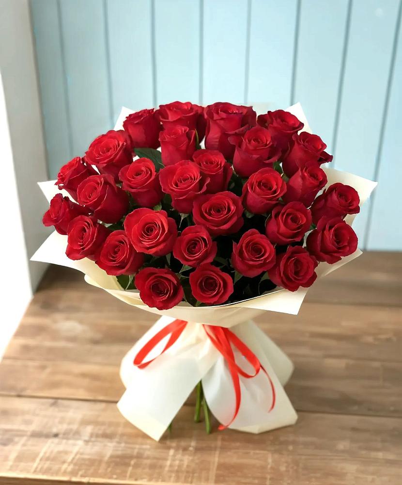 Букет 29 Красных роз в Приволжском Саратовской области