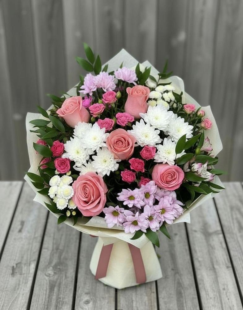 Букет цветов из: Альстромерии, Гвоздики, Розы и Хризантемы в Приволжском Саратовской области
