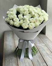 Букет 35 Белых роз в Приволжском Саратовской области