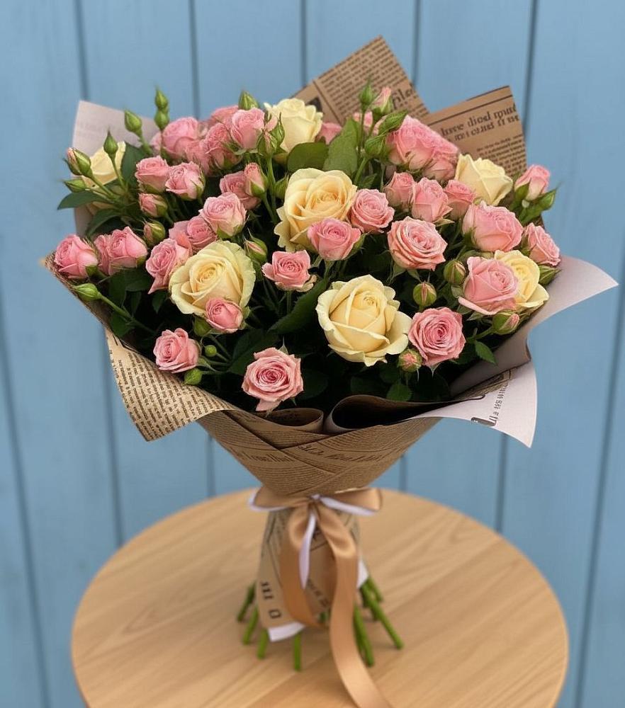 Букет цветов из: Розы в Приволжском Саратовской области