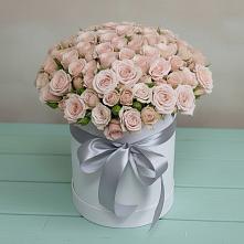 Цветочная композиция из Розы в шляпной коробке в Приволжском Саратовской области