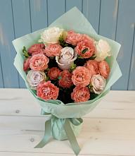 Букет цветов из:  Розы #REPLACE_PRED# Приволжском Саратовской области
