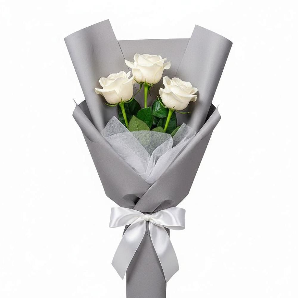 Букет 3 белые розы в Приволжском Саратовской области
