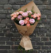 Букет цветов из:  Розы #REPLACE_PRED# Приволжском Саратовской области