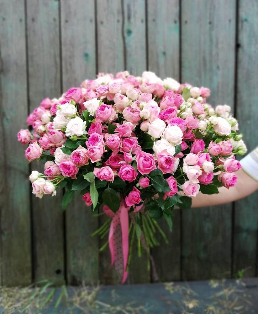 Букет Розовые кустовые розы Натали и Лав Лидия в Приволжском Саратовской области