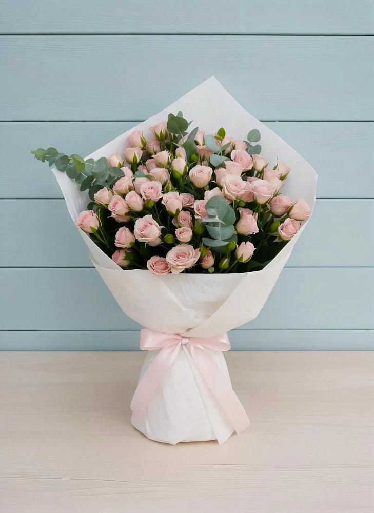 Букет цветов из: Розы в Приволжском Саратовской области