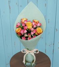 Букет цветов из:  Розы в Приволжском Саратовской области