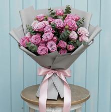 Букет цветов из:  Розы в Приволжском Саратовской области